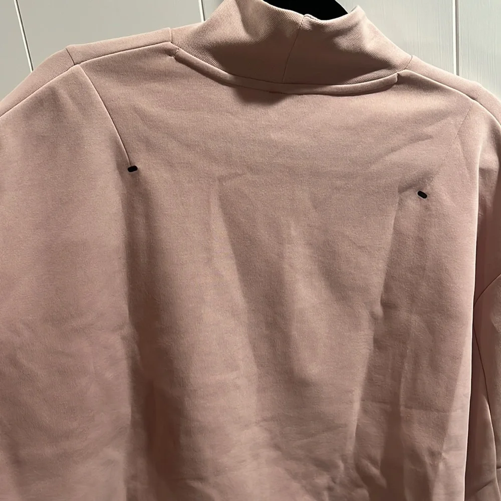Nike Small Rose Pink Cropped Mock Neck Sweatshirt Like New - Picture 7 of 7